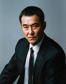 王庆祥个人资料,影视界资深演员，艺术人生的多彩篇章  第2张