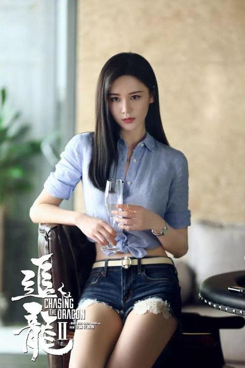 邱意浓个人资料,才华横溢的年轻歌手，音乐梦想的追逐者  第2张